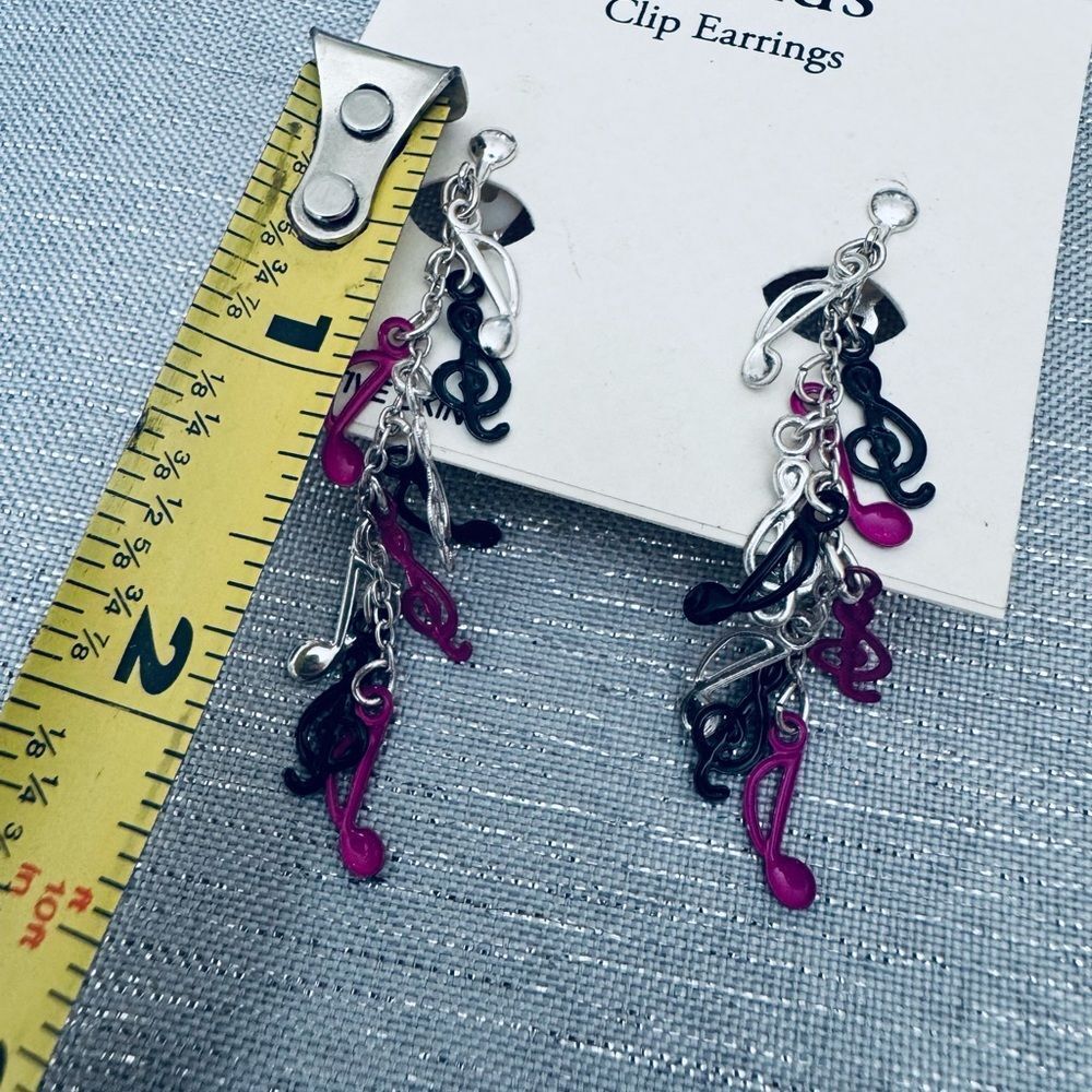 Music Musical Notes Cascading Earrings - Picture 4 of 4